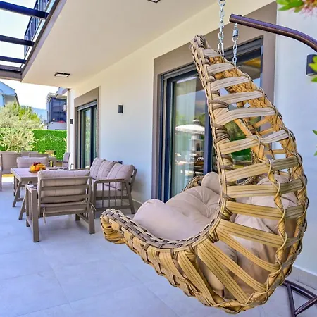 Villa Almilalin 6 Bedroom For Rent In Ölüdeniz