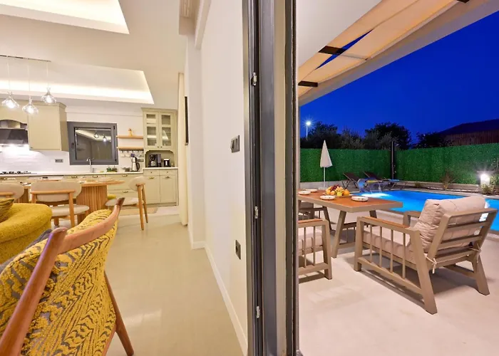 빌라 Almilalin 6 Bedroom For Rent In 올루데니스