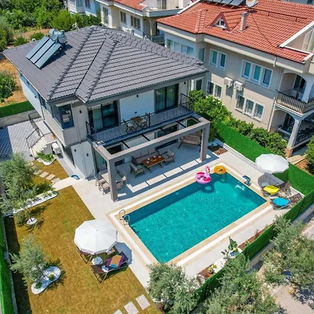 Almilalin 6 Bedroom For Rent In 别墅 *