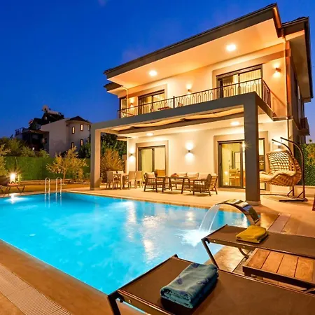 Almilalin 6 Bedroom For Rent In * オルデニズ