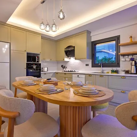 ヴィラ Almilalin 6 Bedroom For Rent In