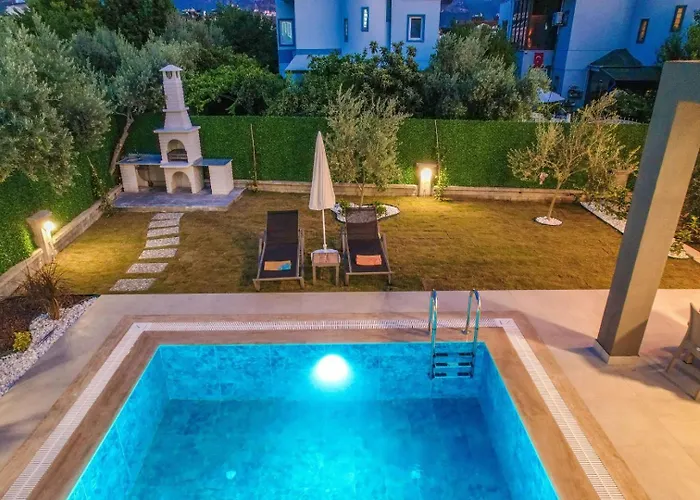 Вилла Almilalin 6 Bedroom For Rent In Олудениз