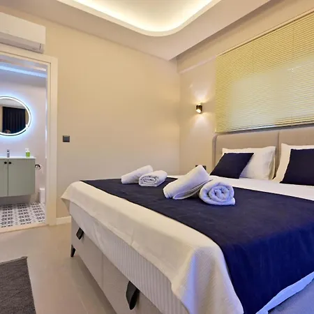 Almilalin 6 Bedroom For Rent In * オルデニズ