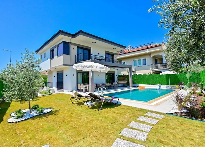 Villa Almilalin 6 Bedroom For Rent In Ölüdeniz