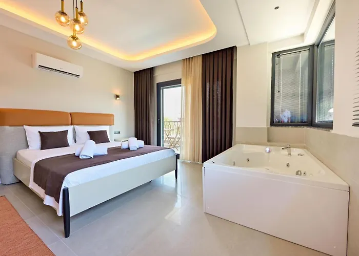 Almilalin 6 Bedroom For Rent In Villa