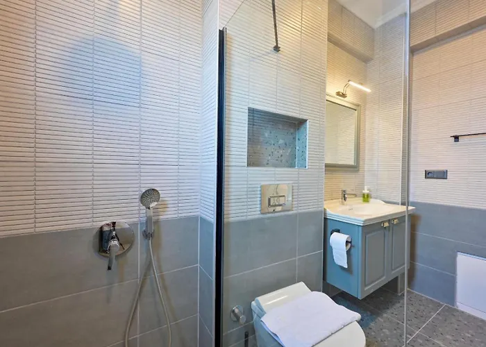 فيلة Almilalin 6 Bedroom For Rent In أولدينيس