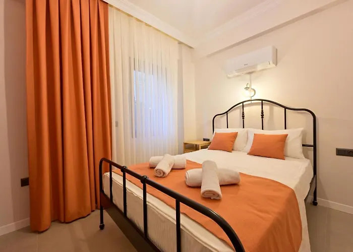 Almilalin 6 Bedroom For Rent In *