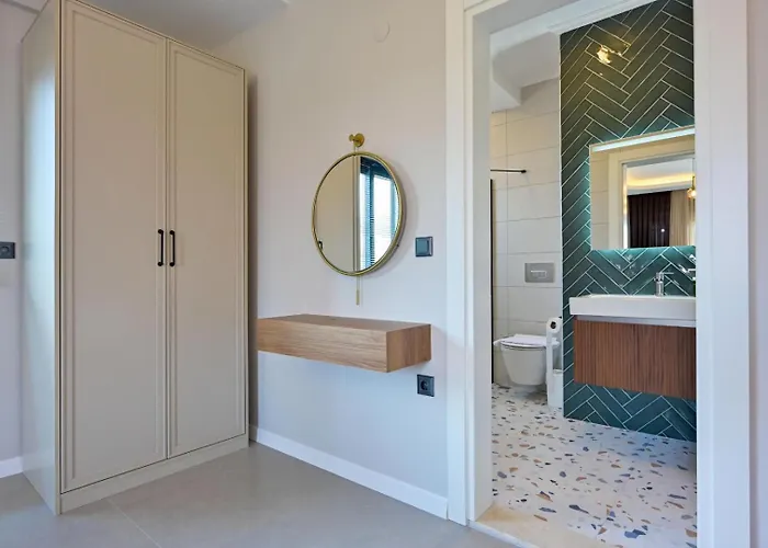 فيلة Almilalin 6 Bedroom For Rent In *